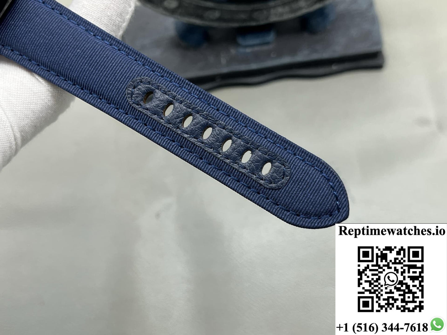 Panerai Submersible PAM02319 VS Factory Black Case