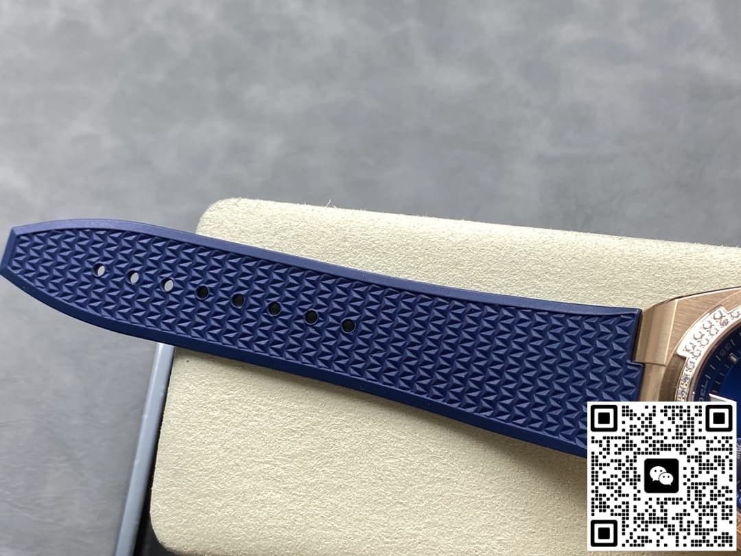 Vacheron Constantin Overseas 4000V-B920 GR Factory Blue Dial