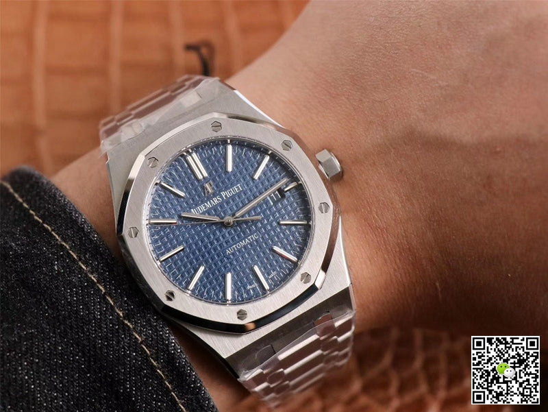 Audemars Piguet Royal Oak 15400ST.OO.1220ST.03 ZF Factory Blue Dial