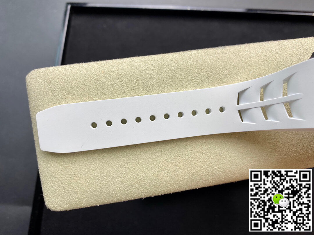 Richard Mille RM011-03 KV Factory Carbon Fiber White Strap