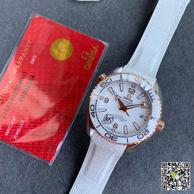 Omega Seamaster 215.23.40.20.04.001 Planet Ocean 600M VS Factory White Dial