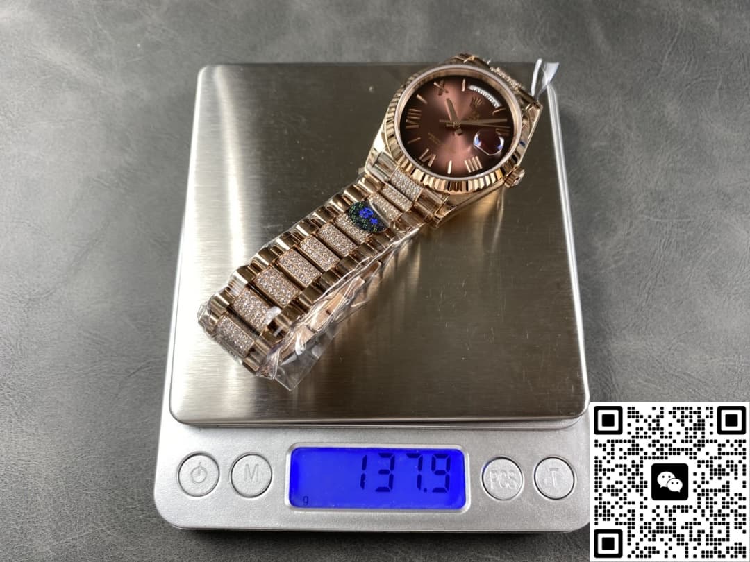 Rolex Day-Date M128235-0076 8+ Factory Large Calendar