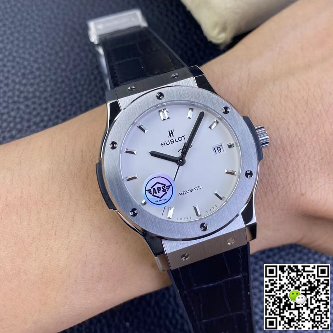 Hublot Classic Fusion 542.NX.2611.LR 42MM APS Factory White Dial