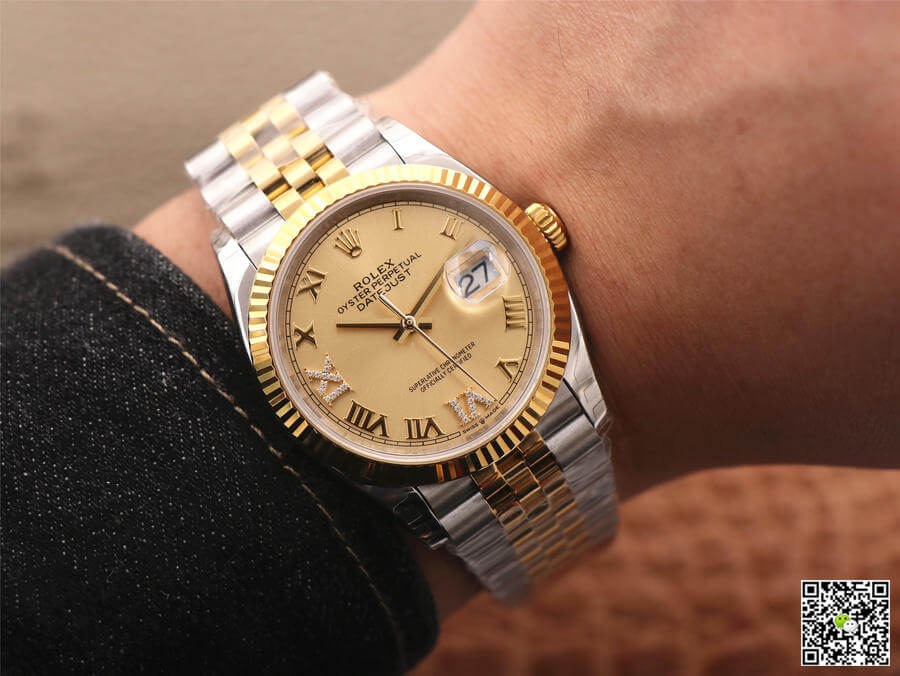 Rolex Datejust 126233 EW Factory Diamond Gold Dial