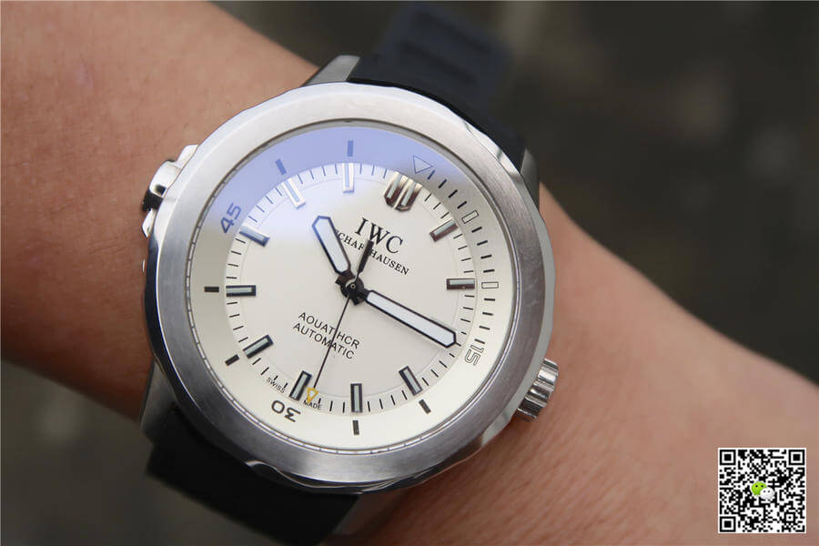 IWC Aquatimer IW329003 V6 Factory Silver White Dial