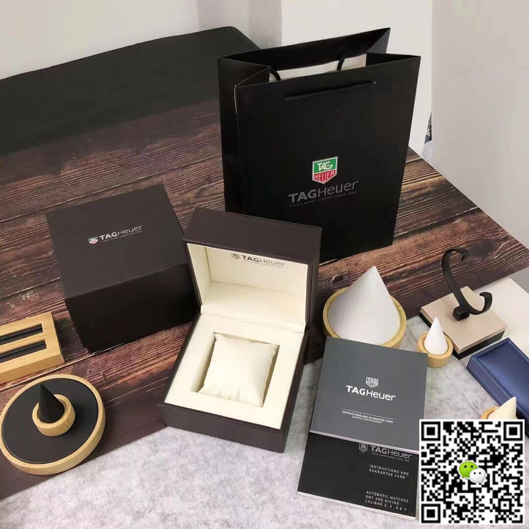 Tag Heuer box