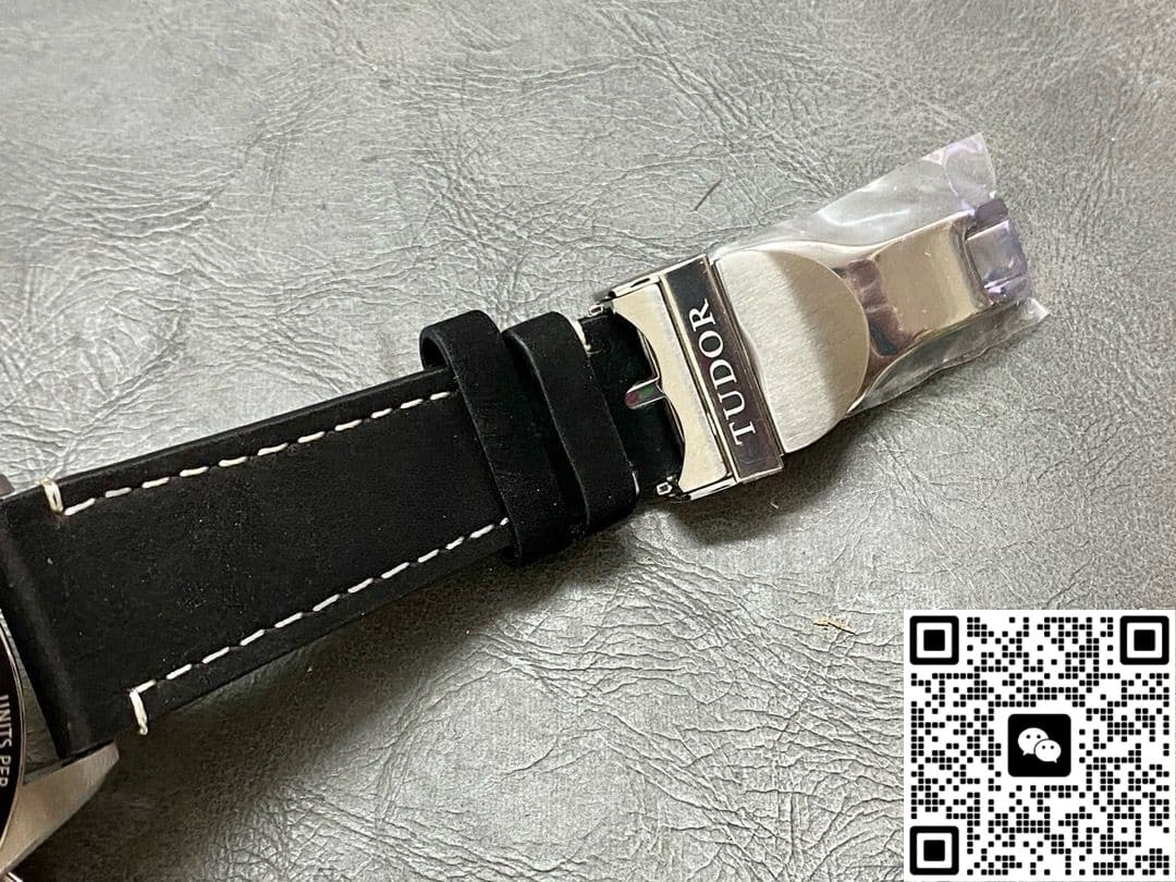 Tudor Black Bay M79360N-0008 M+ Factory stainless steel crown