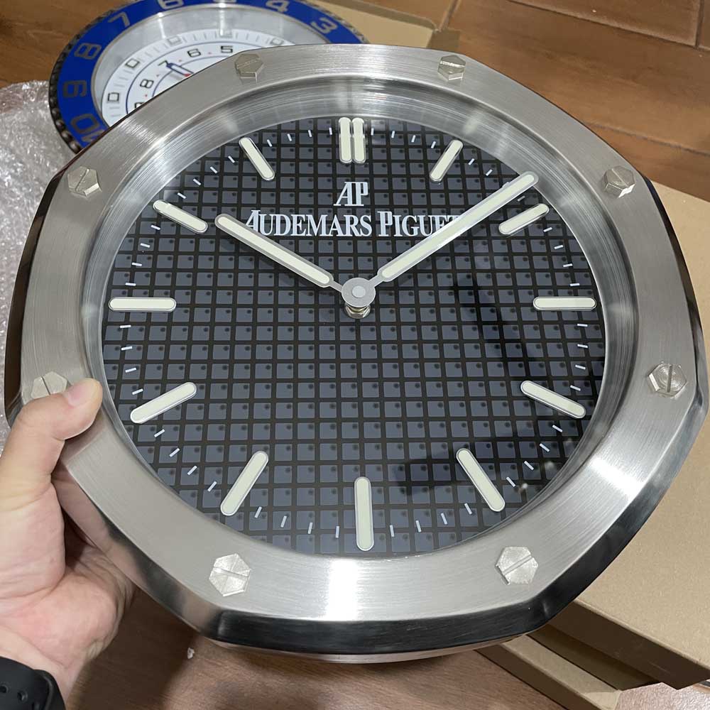 AUDEMARS PIGUET WALL CLOCK – AP04 EDITION – DELUXE 35 CM METAL TIMEPIECE