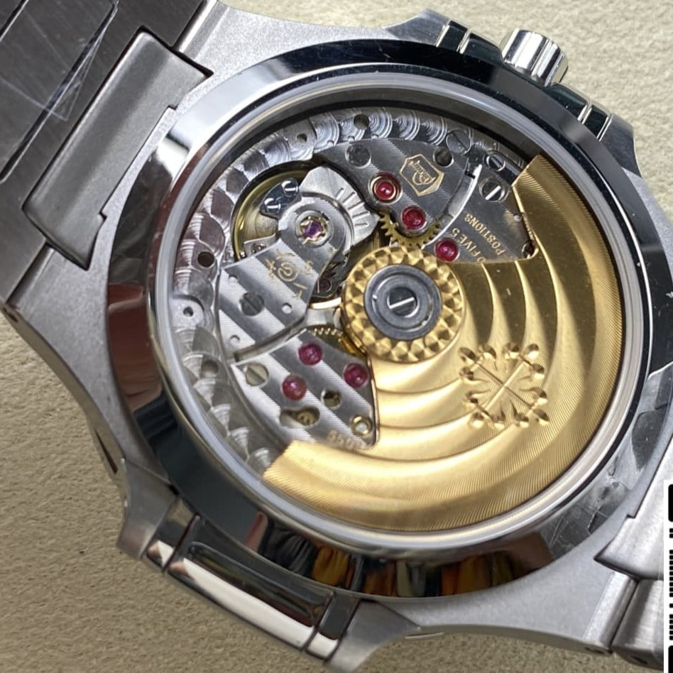 Patek Philippe Nautilus 5711 GR Factory White Dial
