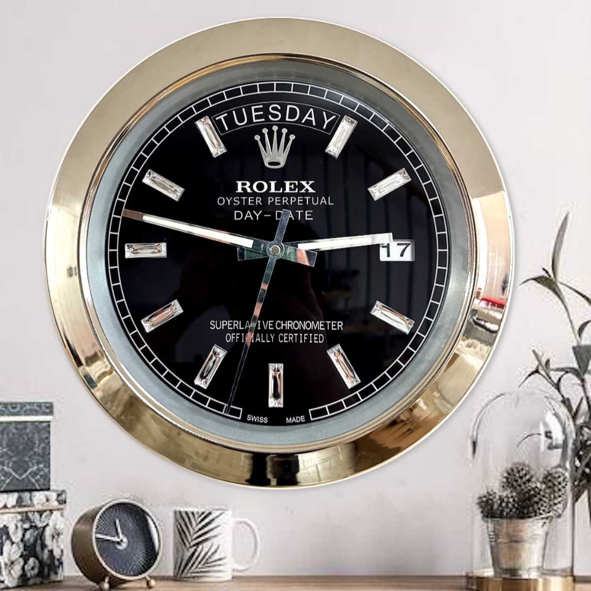 DAY DATE – SILVER – BLACK EDITION 35 CM DELUXE METAL WALL CLOCK