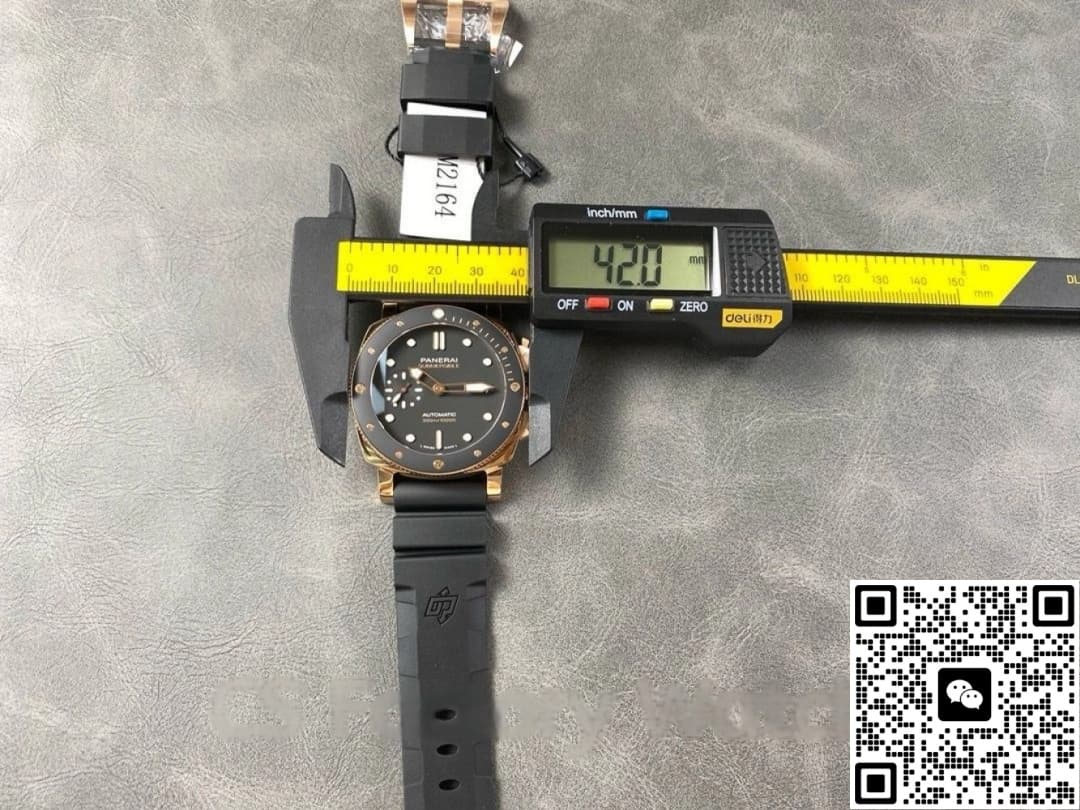 Panerai Submariner PAM02164 VS Factory Black Dial