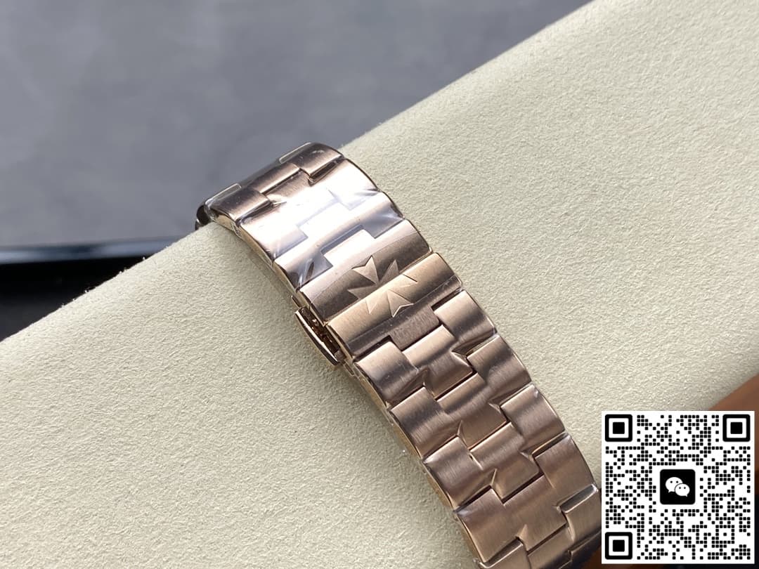 Vacheron Constantin Overseas 4000V-B922 GR Factory Moon Phase