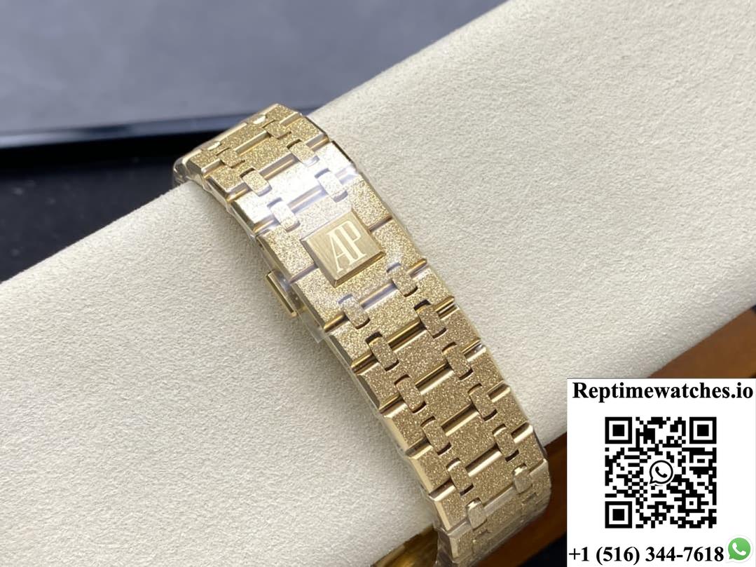 Audemars Piguet Royal Oak 26331BA.OO.1220BA.02 OM factory gold strap