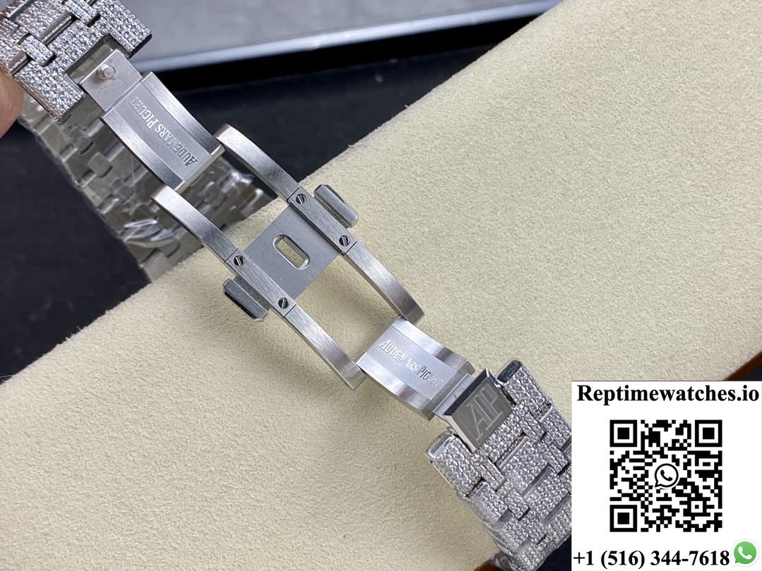 Audemars Piguet Royal Oak 15400ST.012 AMG Factory Stick Hour Markers