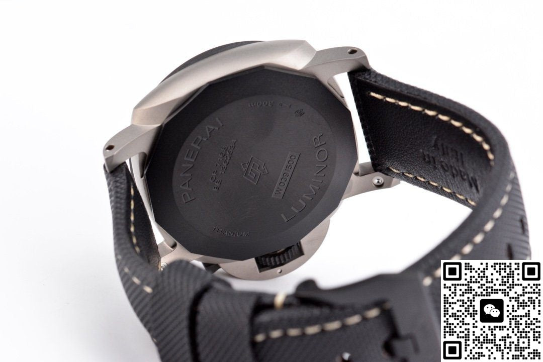 Panerai Lumino Dur PAM02662 VS Factory Date Display