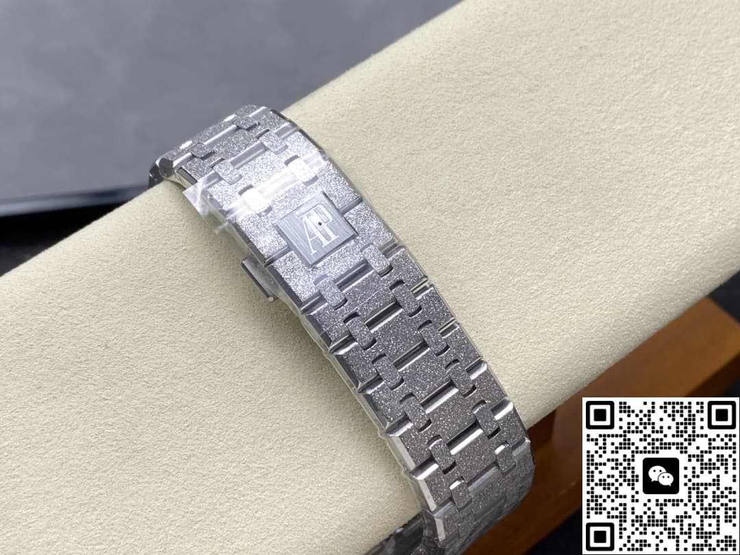 Audemars Piguet Royal Oak 26331BC.GG.1224BC.02 OM Factory Stick Hour Markers