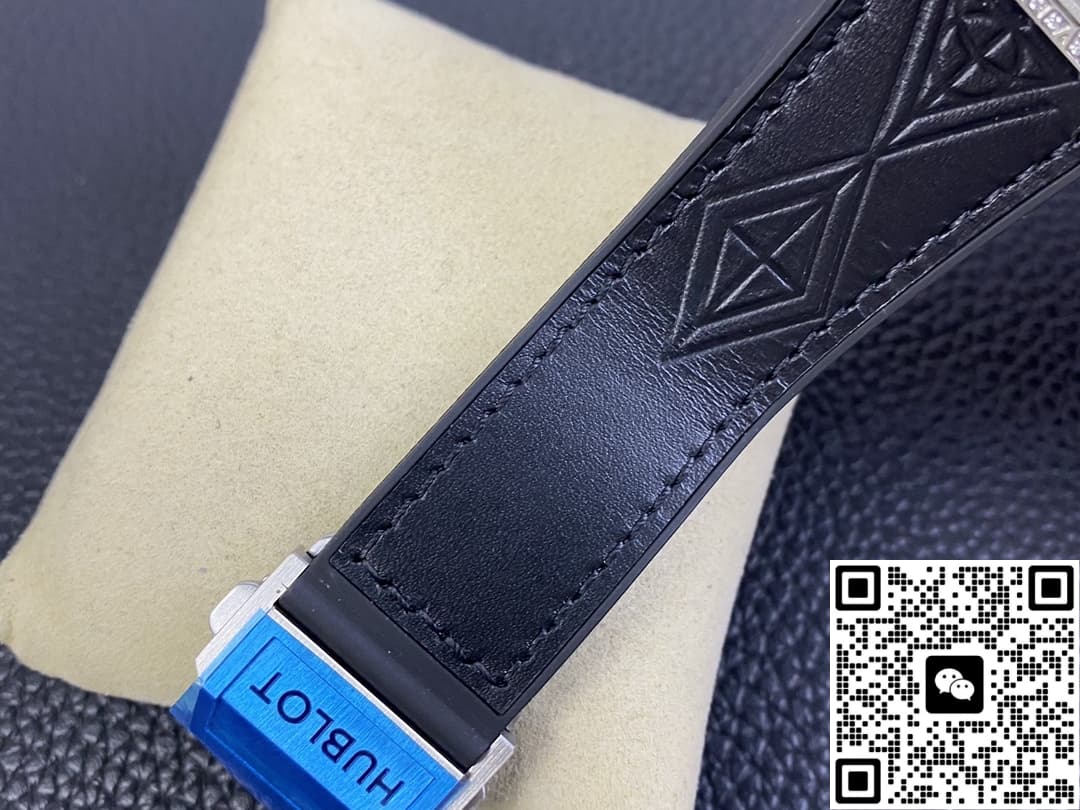 Hublot Big Bang 415.NX.1112.VR.1704.MXM17 BB Factory Diamond Case