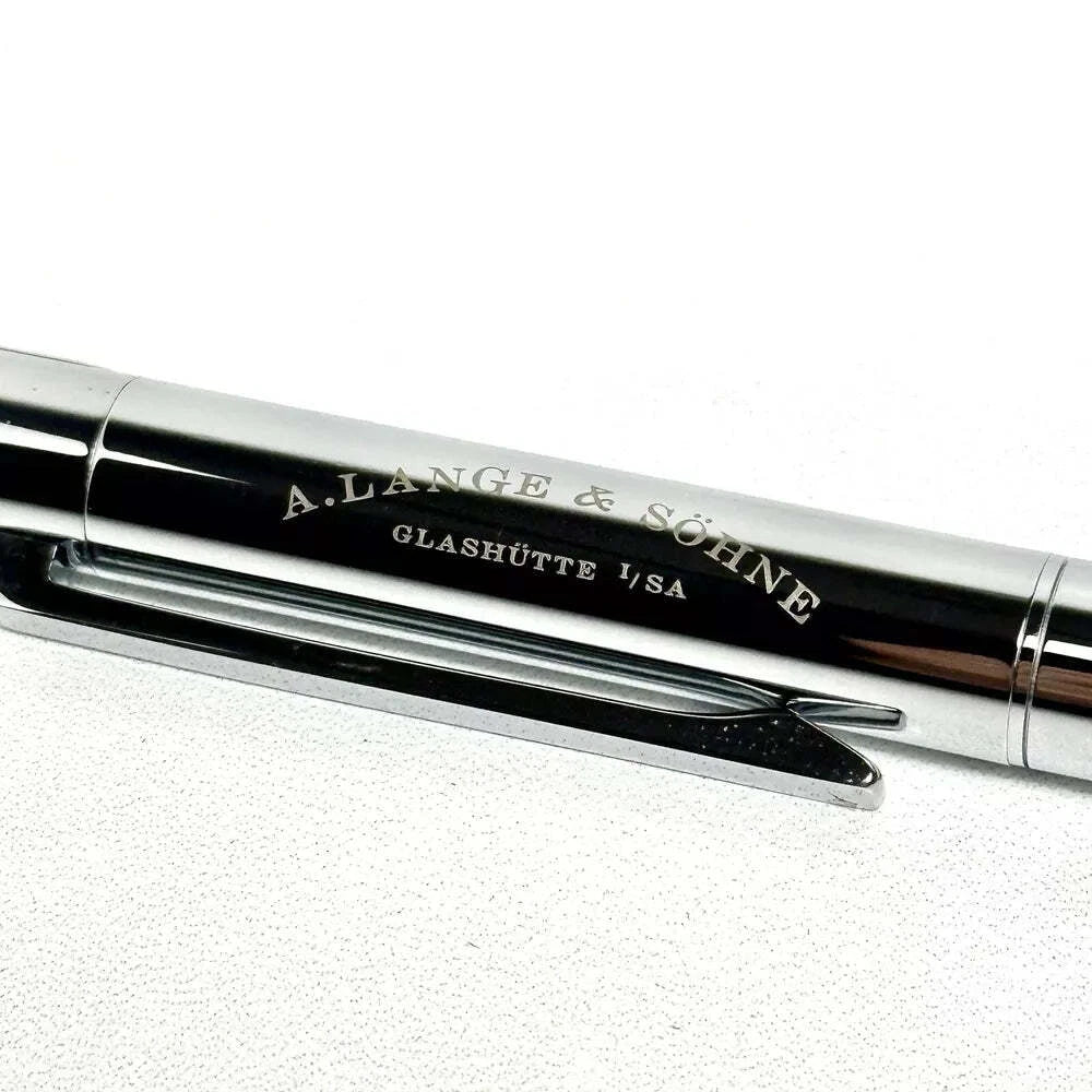 A LANGE & SOHNE MAHOGANY ROYAL PEN FOR LUXURY COLLECTORS | TIMELESS ELEGANCE
