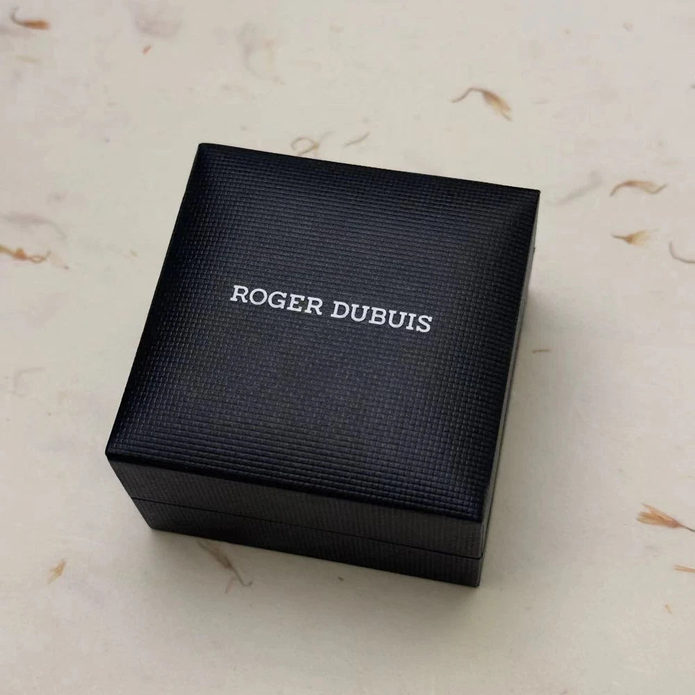 ROGER DUBUIS EXCALIBUR STAR BRACELET LUXURY WATCH, DIAMOND DETAIL