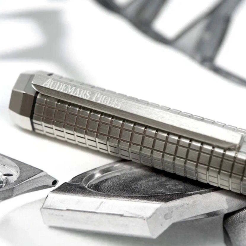 AUDEMARS PIGUET ROYAL OAK SILVER PEN, LUXURY WRITING INSTRUMENT