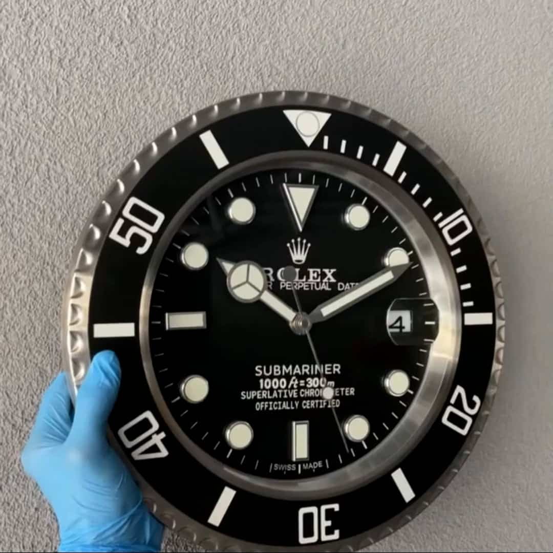 ROLEX SUBMARINER-STYLE LUXURY WALL CLOCK (35 CM)