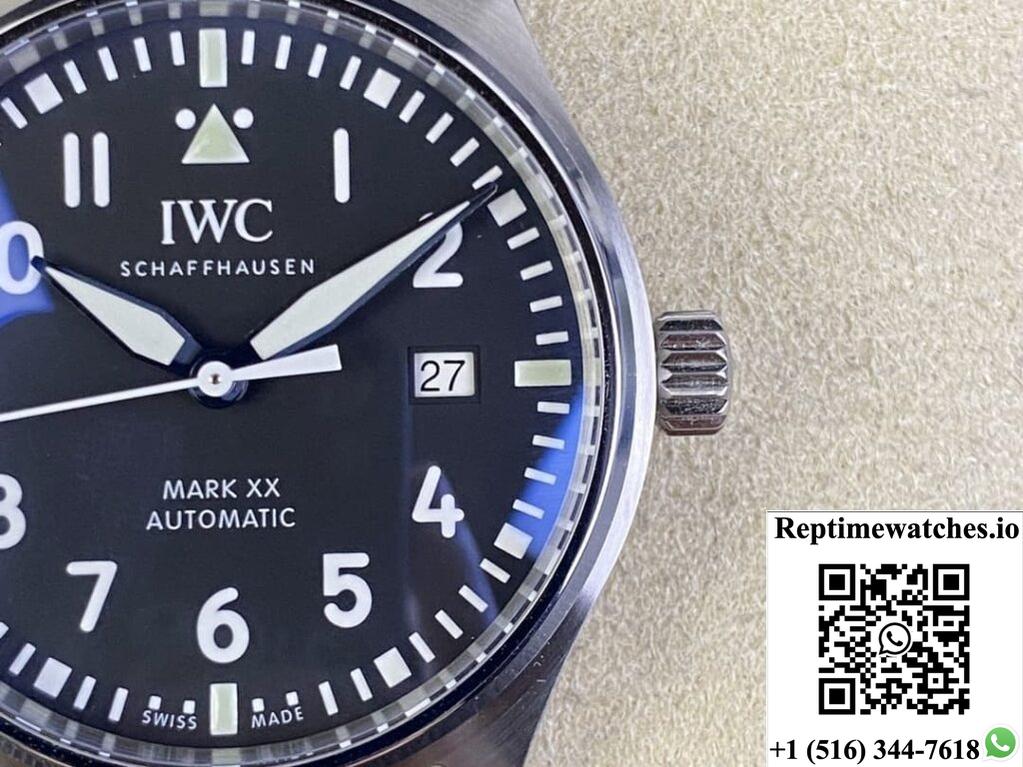 IWC PILOT WATCH IW328201 M+ FACTORY CALFSKIN STRAP