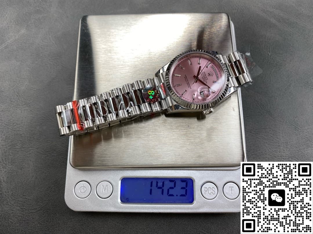 Rolex Day-Date m128239-0071 8+ Factory week display