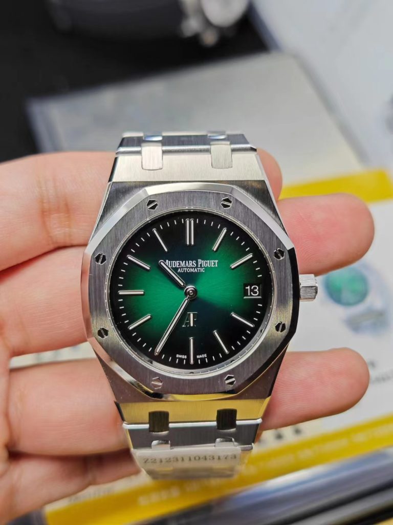 Z Factory Replica Ap 16202 Green with Platinum Coating