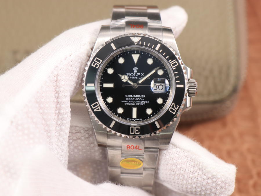 100 Perfect Noob V10 Replica Rolex Submariner 116610ln with Super Clone 3135 Movement