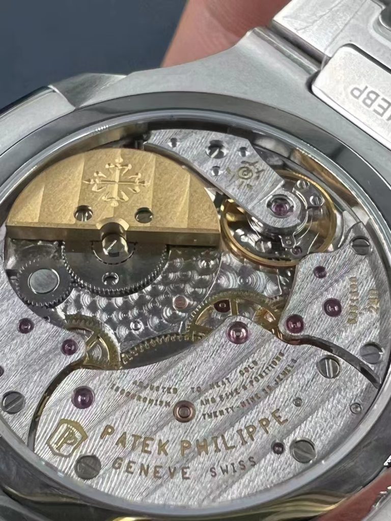 Replica Patek Philippe 5712 Rose Gold with Sw Dial and Ace 240 Movement