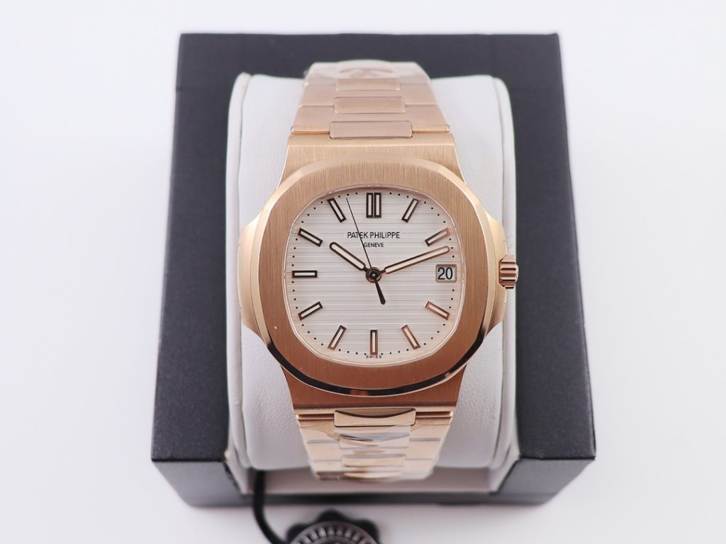 Pp Factory Replica Patek Philippe Nautilus 5711r Rose Gold Watch with White Dial