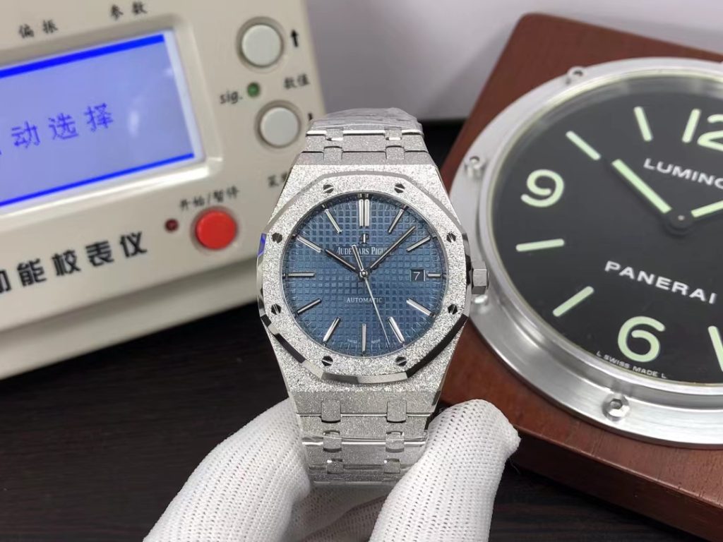 Aps Factory Replica Audemars Piguet Royal Oak 15410 Frosted Blue Watch