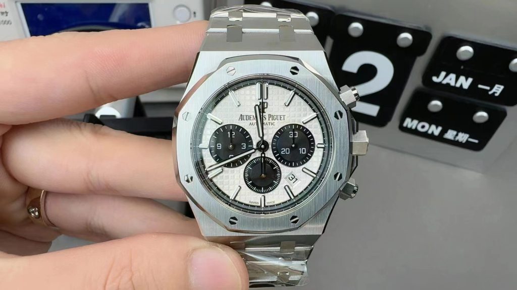 Om Factory Replica Audemars Piguet Royal Oak Chrono Panda