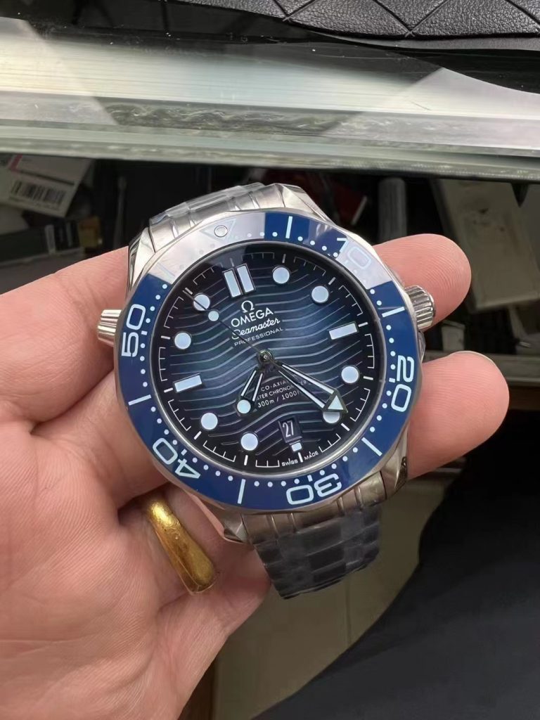 Vs Factory Replica Omega Seamaster Diver 300m Ice Blue Watch