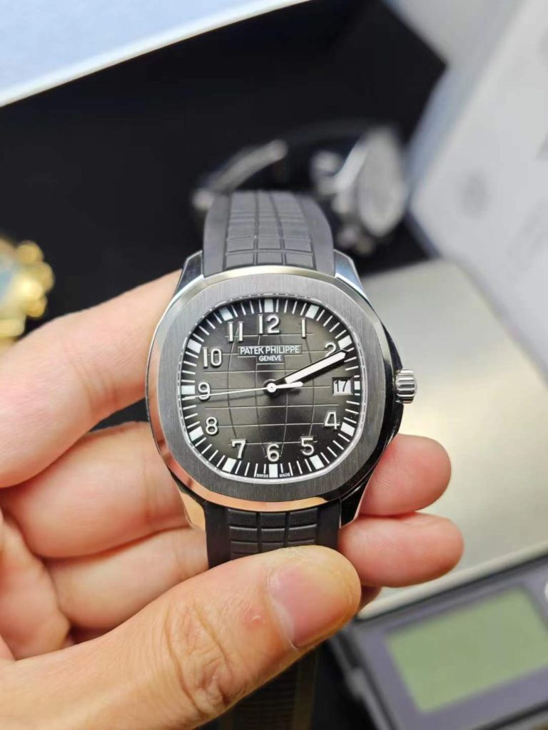 3k Factory Replica Patek Philippe Aquanaut Black with Sw Dial