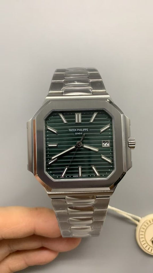 Pp Factory Replica Patek Philippe Cubitus 5821 Green Watch with Clone 330 Movement