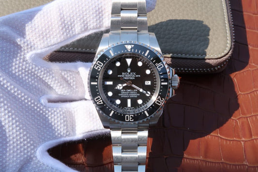 Noob Factory Best Edition Replica Rolex Deepsea Sea Dweller 116660 with Super Clone 3135 Movement