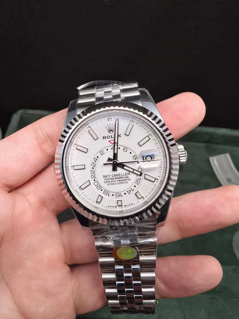 Z Factory Replica Rolex Sky Dweller 326934 White Dial with Jubilee Bracelet