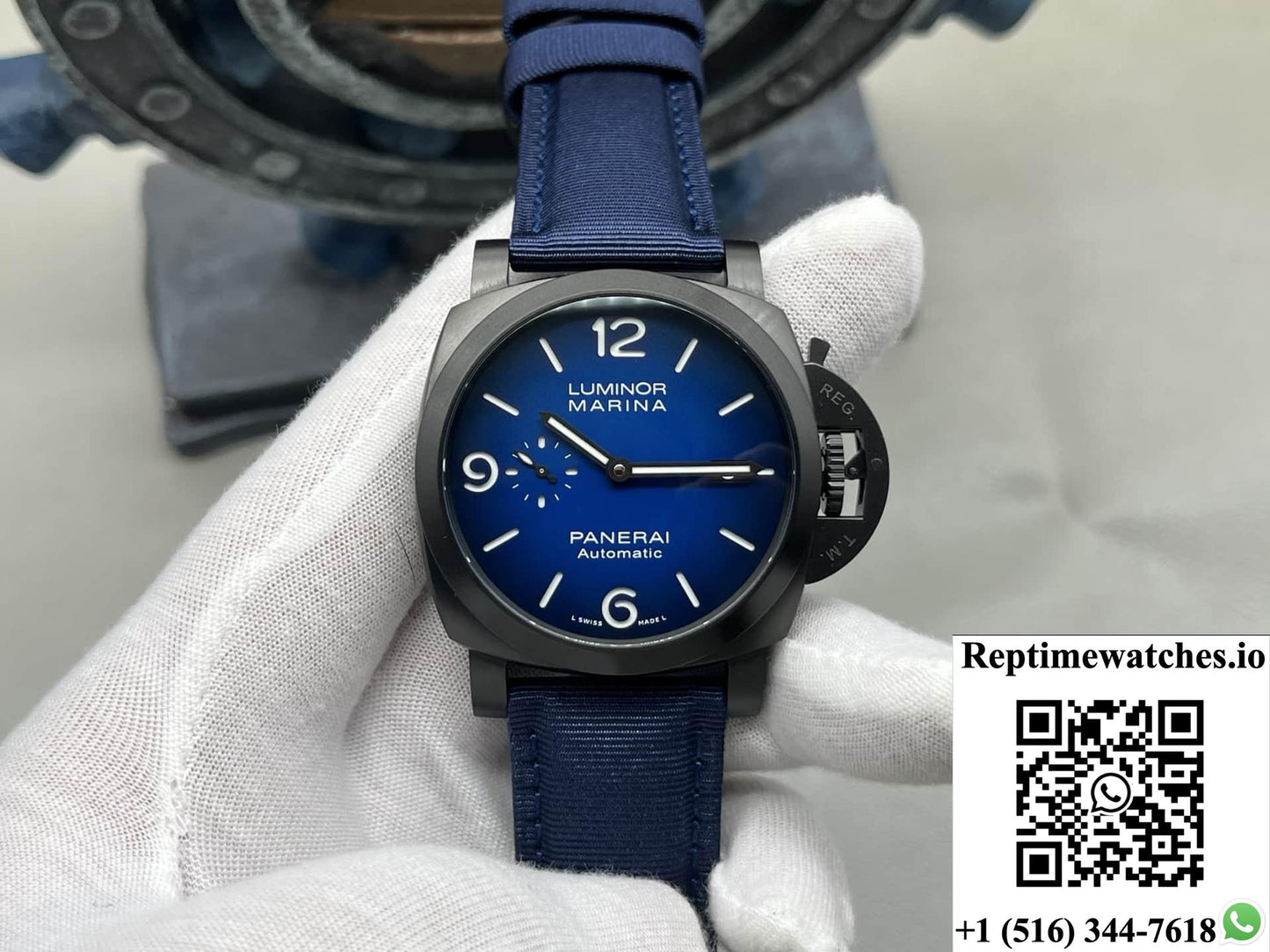 Panerai Submersible PAM02319 VS Factory Black Case