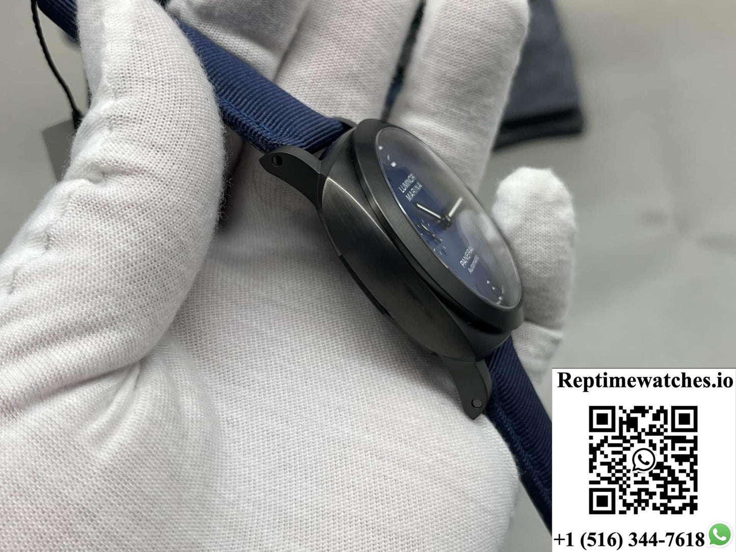 Panerai Submersible PAM02319 VS Factory Black Case