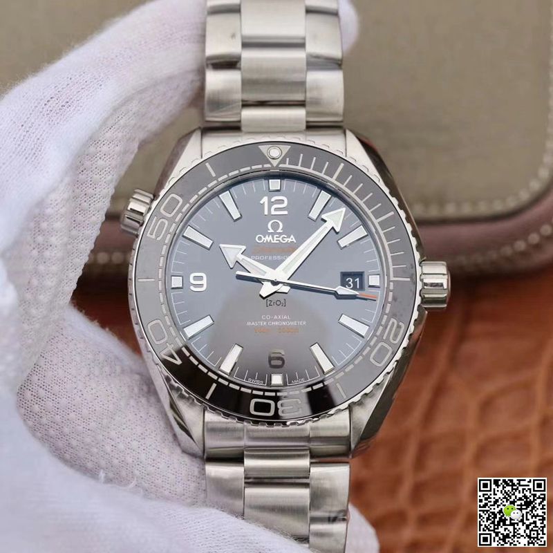 Omega Seamaster 215.30.44.21.01.001 Planet Ocean 600M VS Factory Black Ceramic Dial