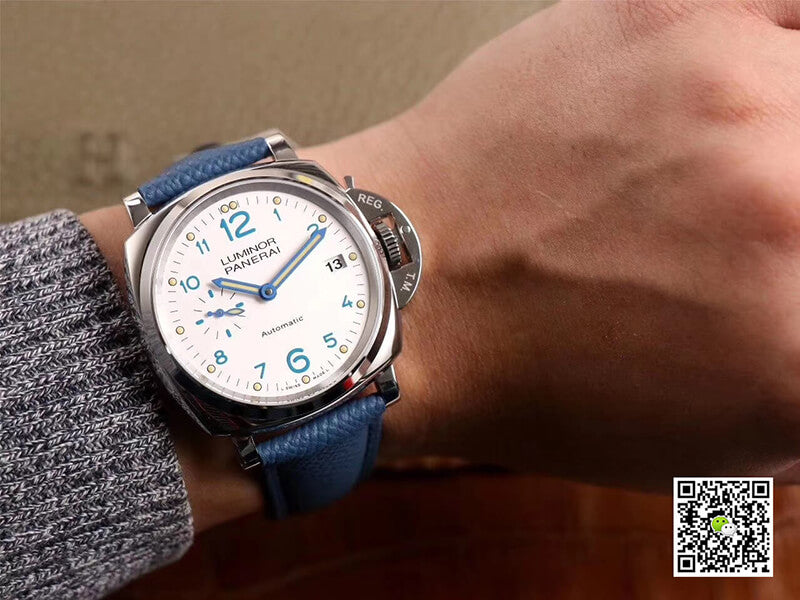 Panerai Luminor Due PAM906 VS Factory White Dial
