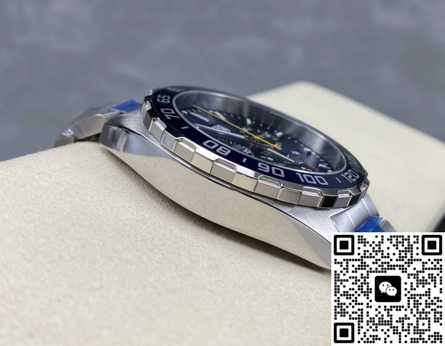 TAG Heuer F1 CAZ101AK.BA0842 sapphire glass