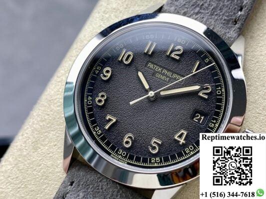 Patek Philippe Calatrava 5226G-001 GR Factory Date Display