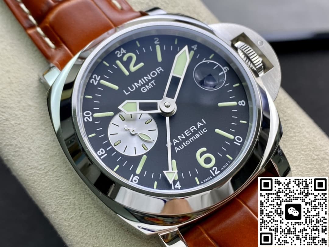 Panerai Lumino PAM00088 VS Factory Date Display