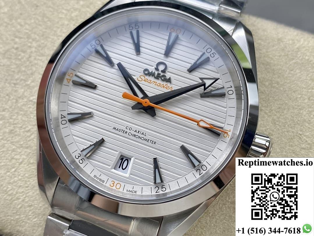 Omega Seamaster 220.10.41.21.02.001 N1 factory silver-white dial