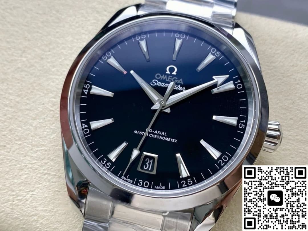 Omega Seamaster 220.10.41.21.01.002 VS Factory Date Display