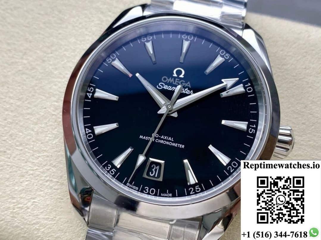 Omega Seamaster 220.10.41.21.01.002 VS Factory Date Display