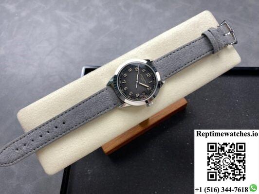 Patek Philippe Calatrava 5226G-001 GR Factory Date Display