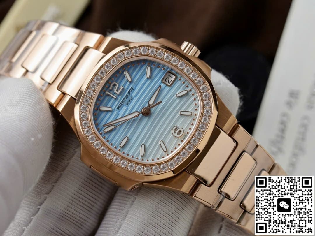 Patek Philippe Nautilus 7010R GR Factory Date Display